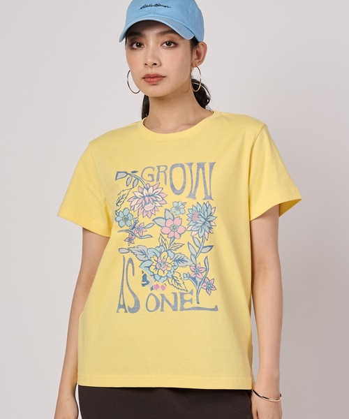 Eddie Bauer(エディーバウアー)の「アソーテッド グラフィック 半袖Tシャツ(Tシャツ/カットソー・レディース・ホワイト/ネイビー/イエロー/ピンク・XL/L/M/S)」の3枚目の写真