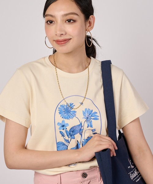 Eddie Bauer(エディーバウアー)の「アソーテッド グラフィック 半袖Tシャツ(Tシャツ/カットソー・レディース・ホワイト/ネイビー/イエロー/ピンク・XL/L/M/S)」の7枚目の写真