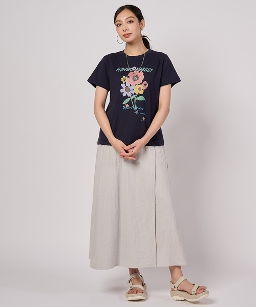 Eddie Bauer(エディーバウアー)の「アソーテッド グラフィック 半袖Tシャツ(Tシャツ/カットソー・レディース・ホワイト/ネイビー/イエロー/ピンク・XL/L/M/S)」の10枚目の写真