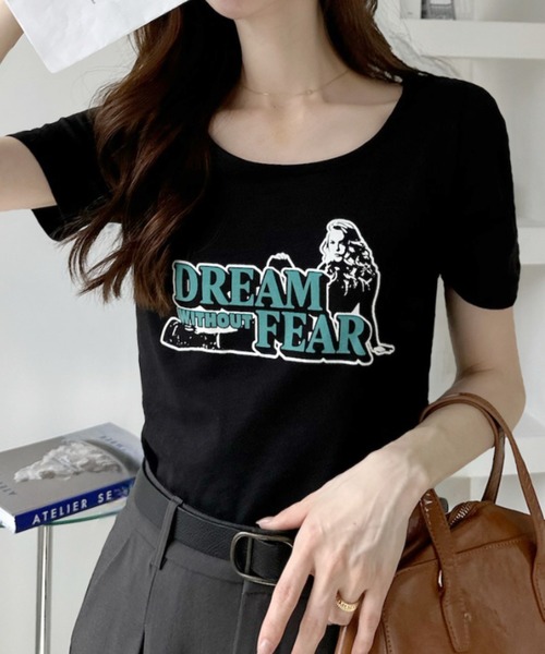 Ada.(エイダ)の「ヴィンテージライクグラフィック 半袖 コンパクト Tシャツ(Tシャツ/カットソー・レディース・ブラック/オフホワイト/チャコール/ネイビー・FREE)」の11枚目の写真