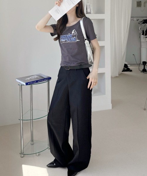 Ada.(エイダ)の「ヴィンテージライクグラフィック 半袖 コンパクト Tシャツ(Tシャツ/カットソー・レディース・ブラック/オフホワイト/チャコール/ネイビー・FREE)」の19枚目の写真