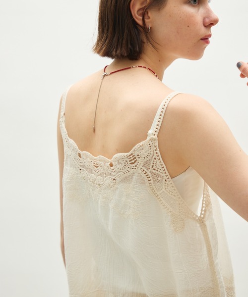 full/fill.（フルフィル）の「natural embroidery lace cami / ナチュラルエンブロイダリーレースキャミ（キャミソール・レディース・アイボリー/ホワイト・FREE）」の14枚目の写真