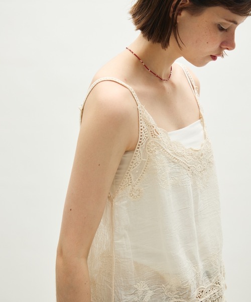 full/fill.（フルフィル）の「natural embroidery lace cami / ナチュラルエンブロイダリーレースキャミ（キャミソール・レディース・アイボリー/ホワイト・FREE）」の19枚目の写真