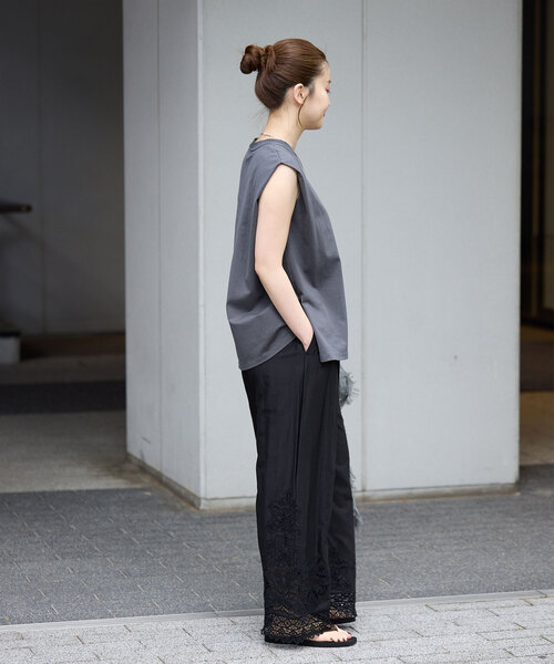 IENA(イエナ)の「《追加》カットワークレースパンツ(その他パンツ・レディース・ホワイト/ブラック・36/38)」の13枚目の写真