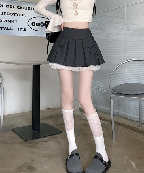 c.u.l(シーユーエル)の「フリル リボン インナーパンツ付き プリーツミニスカート culw920(スカート・レディース・ライトグレー/ブラック/ダークグレー・M/S)」の17枚目の写真