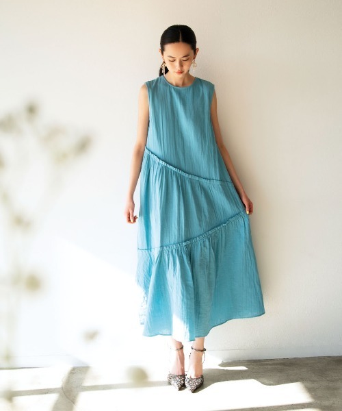 mensha!(メンシャ)の「mensha! ガーゼでドレスアップ! フリルノースリーブワンピース(ワンピース・レディース・ブルー/レッド/パープル・L/M/MP/LL/3L)」の2枚目の写真