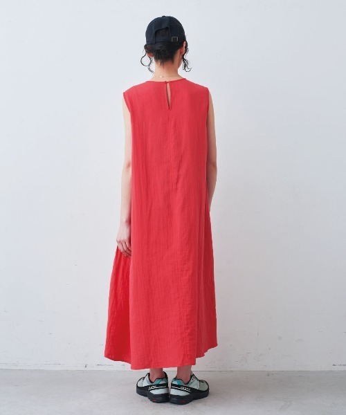 mensha!(メンシャ)の「mensha! ガーゼでドレスアップ! フリルノースリーブワンピース(ワンピース・レディース・ブルー/レッド/パープル・L/M/MP/LL/3L)」の6枚目の写真