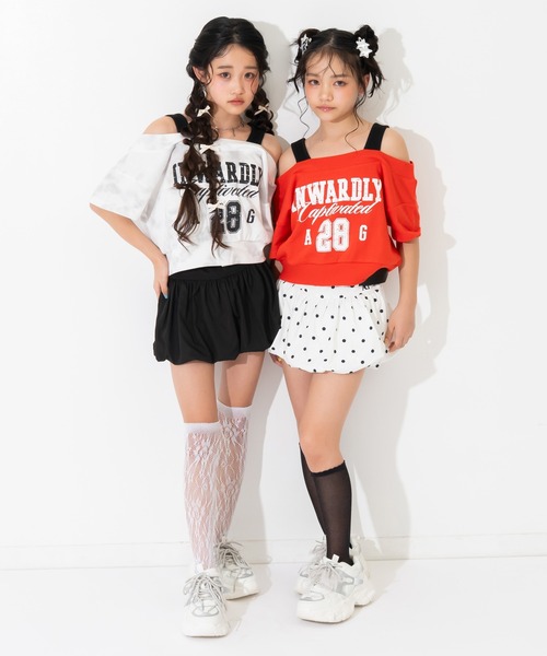 ANAP GiRL(アナップガール)の「カスレロゴ オフショル クロップド トップス Tシャツ(Tシャツ/カットソー・キッズ・ブラック/ライトグレー/レッド・XS/S/M)」の7枚目の写真