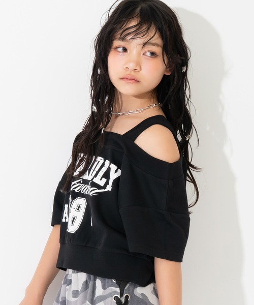 ANAP GiRL(アナップガール)の「カスレロゴ オフショル クロップド トップス Tシャツ(Tシャツ/カットソー・キッズ・ブラック/ライトグレー/レッド・XS/S/M)」の10枚目の写真