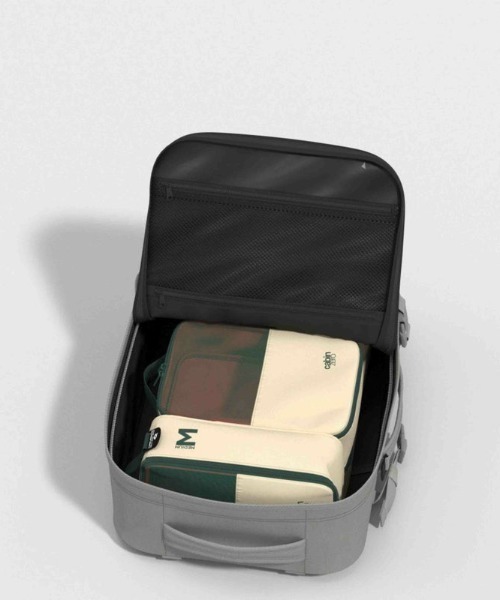 CABINZERO(キャビンゼロ)の「【CABINZERO/キャビンゼロ】 MILITARY 36L / バックパック リュック(バックパック/リュック・メンズ・ライトグレー/ワインレッド・FREE)」の13枚目の写真