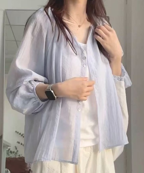 Teem Store(チームストア)の「クルーネックシアーシャツカーディガン(シャツ/ブラウス・レディース・ホワイト/パープル/イエロー/サックスブルー・F)」の3枚目の写真