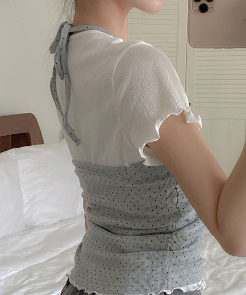 VIVID LADY(ビビッドレディー)の「ドット柄 ホルターネック トップス(キャミソール・レディース・ブラック/グレー/ホワイト・FREE)」の12枚目の写真