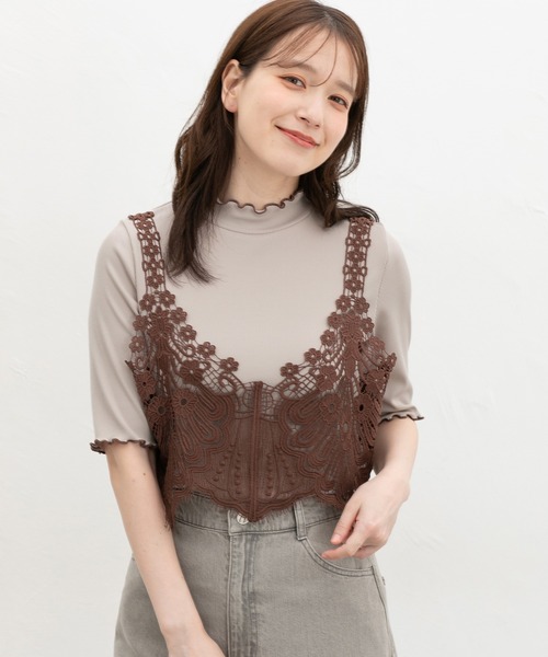 CINEMA CLUB(シネマクラブ)の「【ハニさら・接触冷感・UVカット・遮熱】5分袖メローハイネックT(Tシャツ/カットソー・レディース・レッド/ダークブルー/ブラック/グレイッシュベージュ/ダークブラウン・L/LL/M/S)」の3枚目の写真