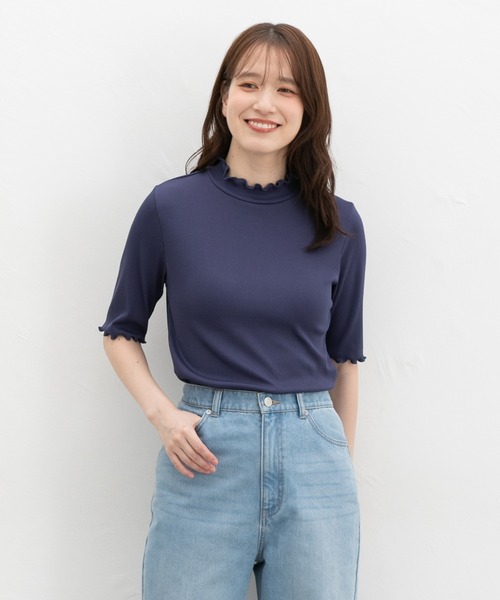 CINEMA CLUB(シネマクラブ)の「【ハニさら・接触冷感・UVカット・遮熱】5分袖メローハイネックT(Tシャツ/カットソー・レディース・レッド/ダークブルー/ブラック/グレイッシュベージュ/ダークブラウン・L/LL/M/S)」の11枚目の写真