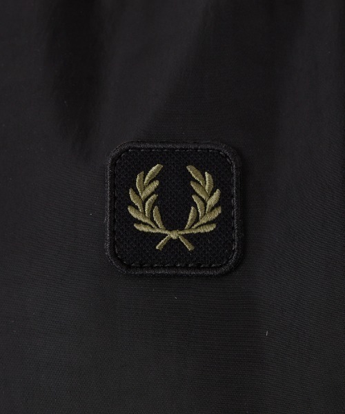 FRED PERRY（フレッドペリー）の「【WEB先行予約】[FRED PERRY/フレッドペリー] クリンクル ナイロンバックパック（バックパック/リュック・レディース・ブラック/モスグリーン・ONE SIZE）」の8枚目の写真