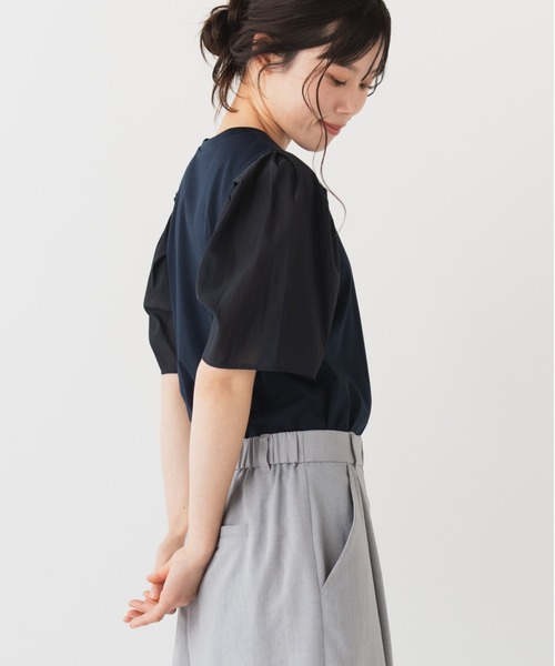Nunc.(ヌンク)の「パフスリーブシアー切替プルオーバー(Tシャツ/カットソー・レディース・ネイビー/ラベンダー/オフホワイト・FREE)」の6枚目の写真