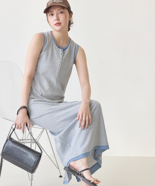 en CAnAF(エンカナフ)の「【一枚でこなれ見え】リブ ヘンリーネック レイヤード ノースリーブ ロングワンピース(ワンピース・レディース・グレー/モカ/ブラック・フリー)」の2枚目の写真