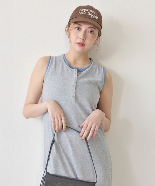en CAnAF(エンカナフ)の「【一枚でこなれ見え】リブ ヘンリーネック レイヤード ノースリーブ ロングワンピース(ワンピース・レディース・グレー/モカ/ブラック・フリー)」の11枚目の写真