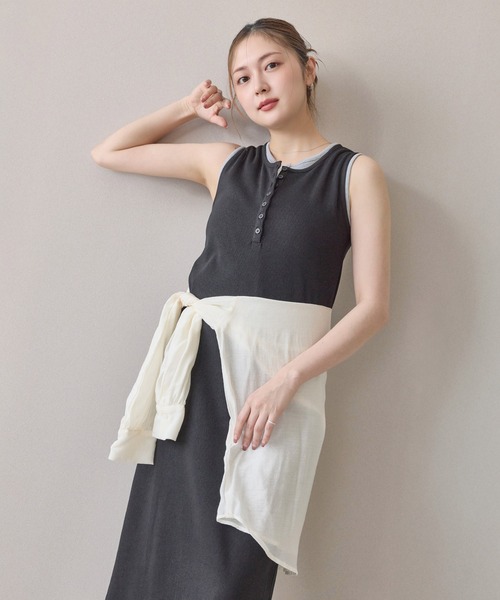 en CAnAF(エンカナフ)の「【一枚でこなれ見え】リブ ヘンリーネック レイヤード ノースリーブ ロングワンピース(ワンピース・レディース・グレー/モカ/ブラック・フリー)」の5枚目の写真