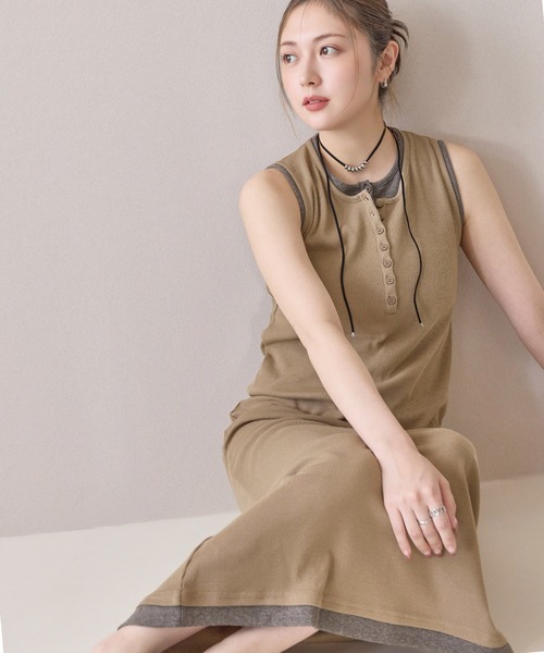 en CAnAF(エンカナフ)の「【一枚でこなれ見え】リブ ヘンリーネック レイヤード ノースリーブ ロングワンピース(ワンピース・レディース・グレー/モカ/ブラック・フリー)」の17枚目の写真