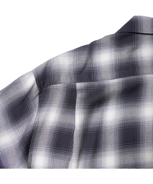 BEN DAVIS（ベンデイビス）の「OMBRE CHECK OP COL SHIRTS/オンブレチェックシャツ（シャツ/ブラウス・メンズ・ライトブルー/ブラック・LARGE/MEDIUM）」の9枚目の写真