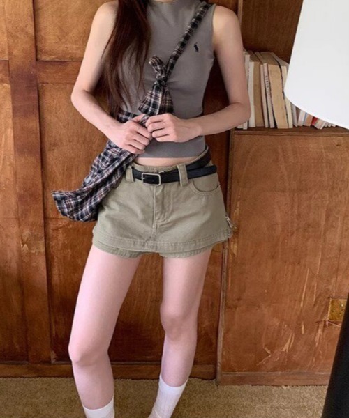 Vipoa(ヴィポア)の「Denim short culotte(デニムパンツ・レディース・カーキ・MEDIUM/SMALL)」の5枚目の写真