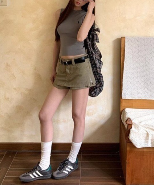 Vipoa(ヴィポア)の「Denim short culotte(デニムパンツ・レディース・カーキ・MEDIUM/SMALL)」の7枚目の写真
