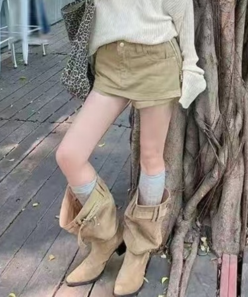 Vipoa(ヴィポア)の「Denim short culotte(デニムパンツ・レディース・カーキ・MEDIUM/SMALL)」の17枚目の写真