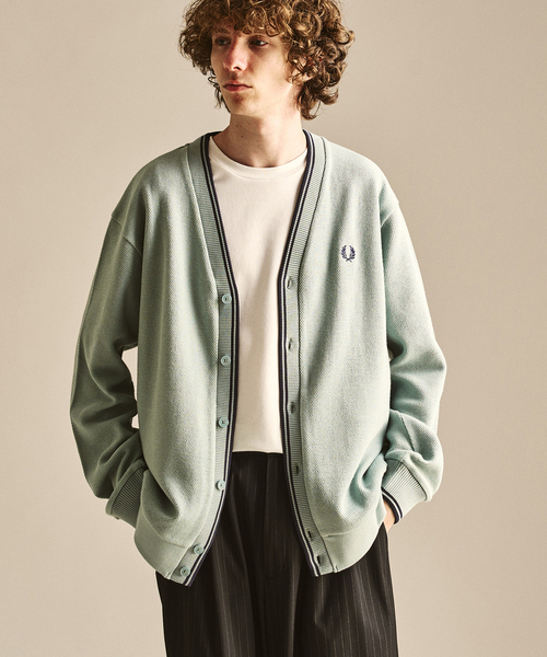 417 EDIFICE（フォーワンセブンエディフィス）の「FRED PERRY / フレッドペリー 417別注 ティップドカーディガン（カーディガン/ボレロ・メンズ・ブルー/ブラウン・MEDIUM/LARGE）」の4枚目の写真