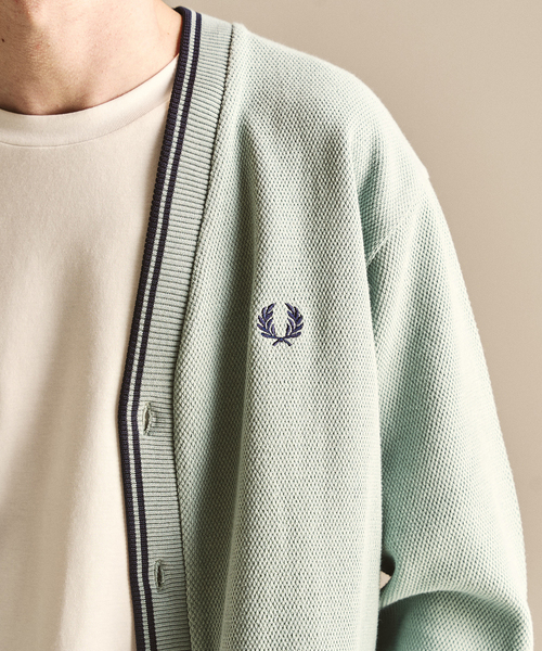 417 EDIFICE（フォーワンセブンエディフィス）の「FRED PERRY / フレッドペリー 417別注 ティップドカーディガン（カーディガン/ボレロ・メンズ・ブルー/ブラウン・MEDIUM/LARGE）」の7枚目の写真