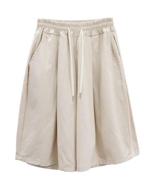 ISOOK(アイスー)の「ボリュームワイドハーフパンツ(kiharu select) / バミューダパンツ ショートパンツ ウエストゴム イージーパンツ(その他パンツ・レディース・アイボリー/ブラック・FREE)」の13枚目の写真