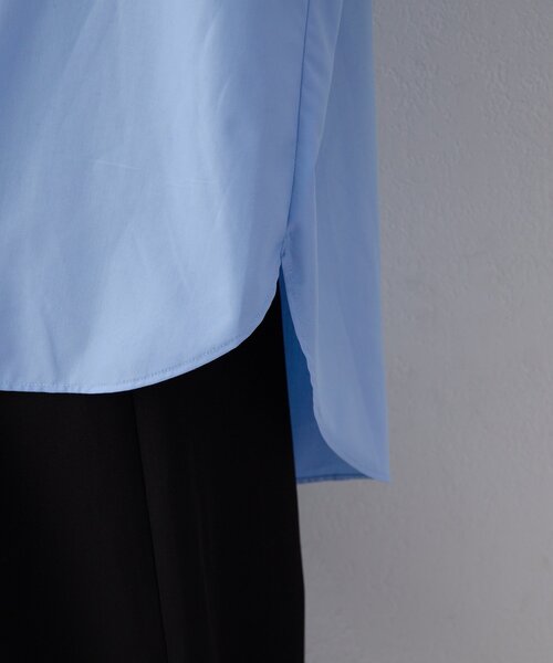 UNFORM(アンフォーム)の「【2026AW Debut】【UNFORM】タイ付きオーバーシャツ(シャツ/ブラウス・レディース・ホワイト/サックスブルー・FREE)」の19枚目の写真
