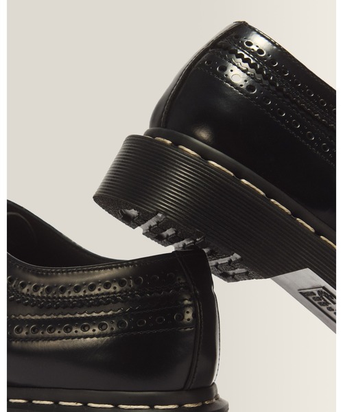 Dr. Martens（ドクターマーチン）の「Dr. Martens/ドクターマーチン 3989 GS ブローグ シューズ 44085001（その他シューズ・メンズ・ブラック・UK7/UK8/UK6/UK5/UK4/UK3/UK11/UK10/UK9/UK13/UK12）」の2枚目の写真