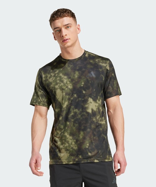 adidas(アディダス)の「トレイン エッセンシャルズ シーズナル 総柄プリントTシャツ / アディダス adidas(Tシャツ/カットソー・メンズ・カーキ・X-LARGE/SMALL/MEDIUM/LARGE/3XL/X-SMALL/XX-LARGE)」の1枚目の写真