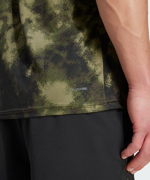 adidas(アディダス)の「トレイン エッセンシャルズ シーズナル 総柄プリントTシャツ / アディダス adidas(Tシャツ/カットソー・メンズ・カーキ・X-LARGE/SMALL/MEDIUM/LARGE/3XL/X-SMALL/XX-LARGE)」の5枚目の写真