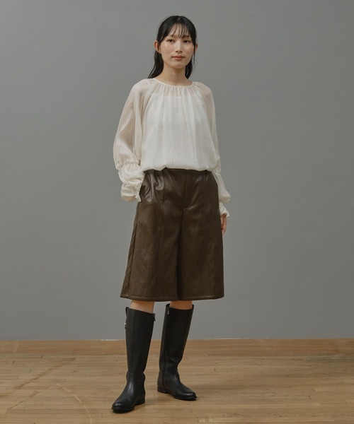 Nunc.(ヌンク)の「キュプラギャザーブラウス(シャツ/ブラウス・レディース・オフホワイト/ブラック・38)」の9枚目の写真