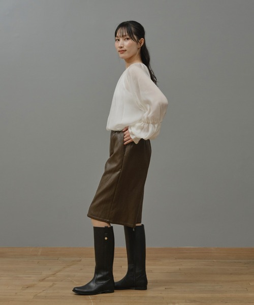 Nunc.(ヌンク)の「キュプラギャザーブラウス(シャツ/ブラウス・レディース・オフホワイト/ブラック・38)」の10枚目の写真