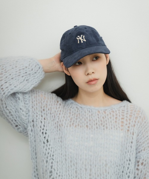 NEW ERA（ニューエラ）の「『別注』New Era×URBAN RESEARCH　920 SUEDE（キャップ・レディース・チャコールグレー/ブラック/ネイビー・-）」の4枚目の写真