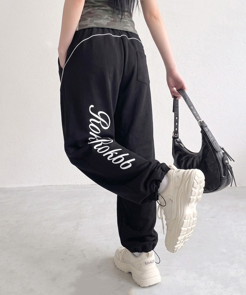 non-hedge(ノンヘッジ)の「パイピングバックロゴスウェットワイドパンツ(スウェットパンツ・レディース・グレー/ブラック/オフホワイト・FREE)」の11枚目の写真