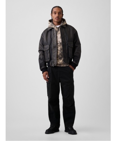 GAP（ギャップ）の「バギー エッセンシャル カーキパンツ（その他パンツ・メンズ・ブラック/グリーン・29W 30L/28W 30L/31W 30L/33W 32L/32W 32L/30W 30L/32W 30L/31W 32L/36W 32L/34W 32L）」の5枚目の写真