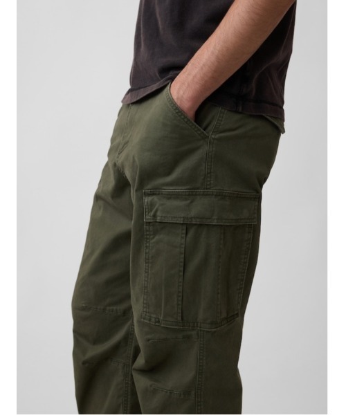 GAP（ギャップ）の「バギー エッセンシャル カーキパンツ（その他パンツ・メンズ・ブラック/グリーン・29W 30L/28W 30L/31W 30L/33W 32L/32W 32L/30W 30L/32W 30L/31W 32L/36W 32L/34W 32L）」の9枚目の写真
