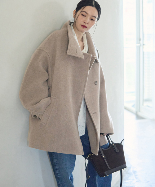 journal standard L'essage(ジャーナルスタンダードレサージュ)の「MANTECO スタンドショートコート(その他アウター・レディース・ベージュ/ブラック/カーキ・38/36)」の2枚目の写真