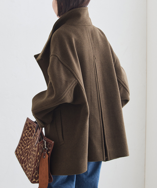 journal standard L'essage(ジャーナルスタンダードレサージュ)の「MANTECO スタンドショートコート(その他アウター・レディース・ベージュ/ブラック/カーキ・38/36)」の20枚目の写真
