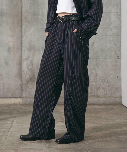 Confirm(コンファーム)の「Slacks Studded Curve Pants / スラックススタッズカーブパンツ メンズ レディース ユニセックス(スラックス・メンズ・ブラック/チャコールグレー/グレー系/ネイビー系/ブラック系その他・S/M/L)」の6枚目の写真
