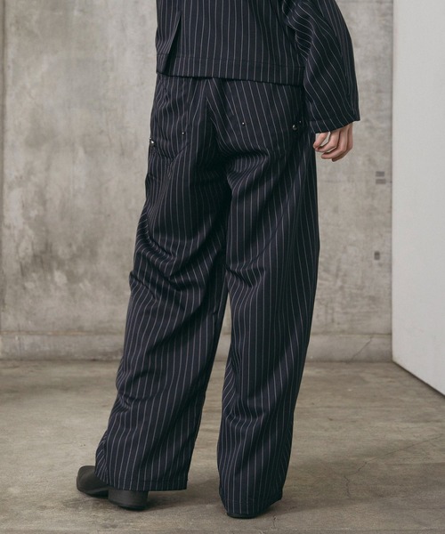 Confirm(コンファーム)の「Slacks Studded Curve Pants / スラックススタッズカーブパンツ メンズ レディース ユニセックス(スラックス・メンズ・ブラック/チャコールグレー/グレー系/ネイビー系/ブラック系その他・S/M/L)」の9枚目の写真