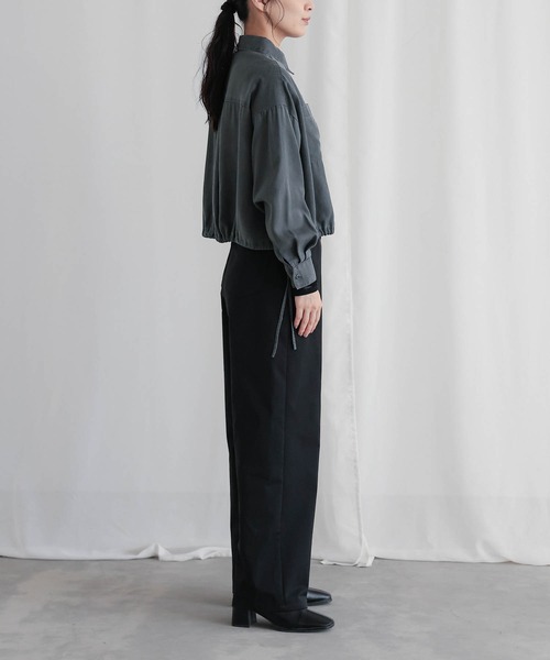 for/c(フォーシー)の「フェード加工ドロストショートシャツジャケット【サスティナブル】(シャツ/ブラウス・レディース・ベージュ/チャコール・M/L/LL)」の13枚目の写真