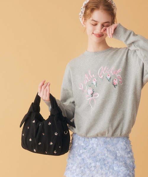 Cath Kidston（キャスキッドソン）の「リボンハンドルエンブロイダリーバッグ Floral Garden Embroidery（ショルダーバッグ・レディース・ブラック/ブラウン/アイボリー/ピンク・FREE）」の2枚目の写真