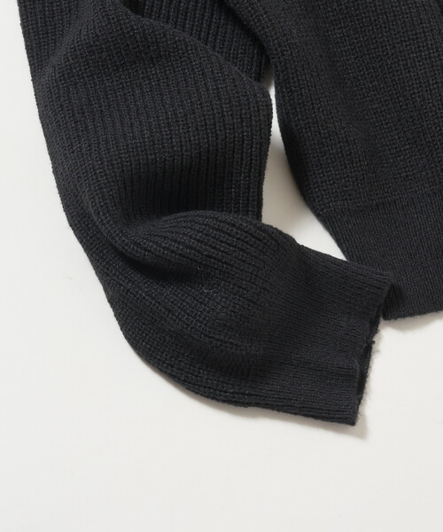 FREAK'S STORE(フリークスストア)の「限定展開 あぜ編み ハーフジップ ポロニットプルオーバー(ニット/セーター・メンズ・レッド/杢グレー/イエロー/ブラウン/ブラック・LARGE/MEDIUM/SMALL)」の8枚目の写真