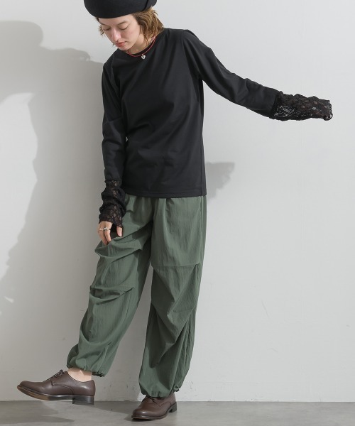 le colis(ルコリ)の「天竺 × ストレッチレース・ドットチュール シアー袖切替えプルオーバー(Tシャツ/カットソー・レディース・チャコールグレー/ホワイト/ブラック・FREE)」の9枚目の写真