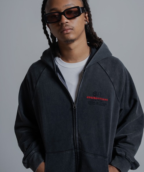 68&brothers(シックスティエイトアンドブラザーズ)の「68&BROTHERS / EMB ZIP-UP HOODIE(パーカー・メンズ・グレー/ブラック・MEDIUM/LARGE)」の1枚目の写真